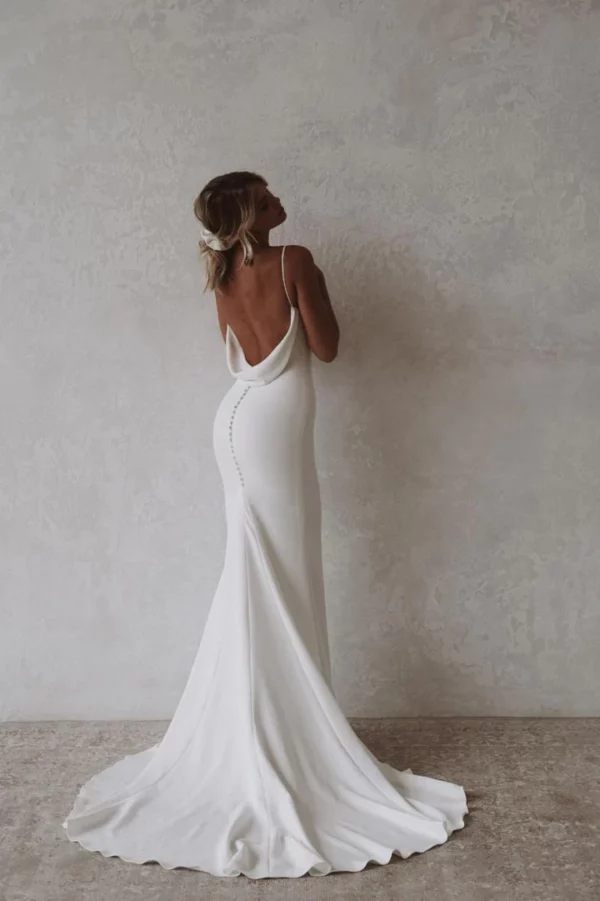 Classic White Spaghetti Straps V-Neck Jersey Buttons Wedding Dresses Formal Sleeveless Floor Length Straight Sweep Train Pleats - Image 4