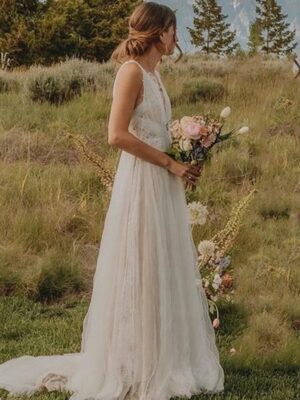 Boho Brautkleid Schwebender Moment