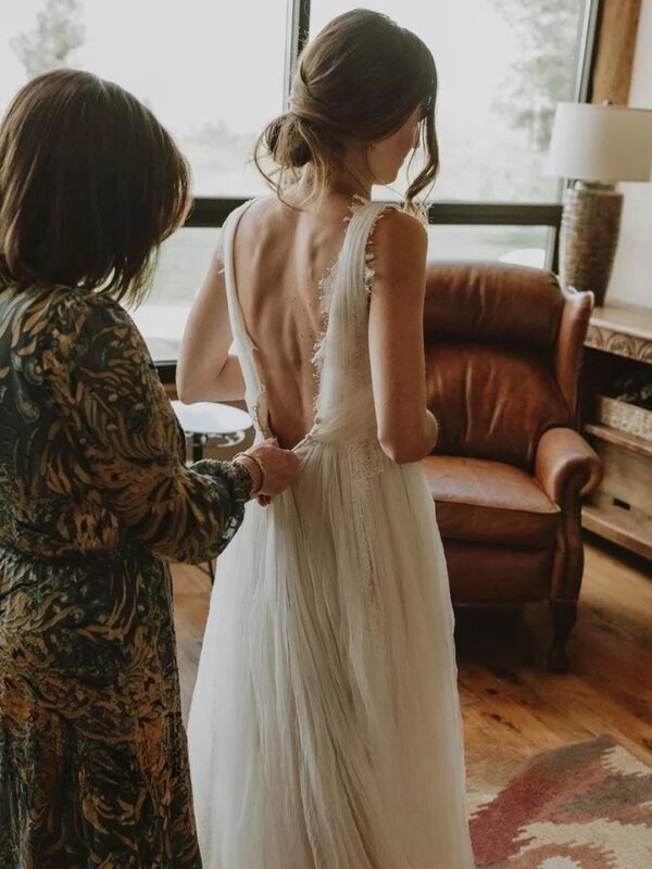 Boho Brautkleid Schwebender Moment