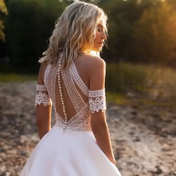 DREAM Customized Satin Bohemian Wedding Dress For Brides 2025 Off The Shoulder Lace Halter Bridal Gown With Detachable Sleeves – Bild 4