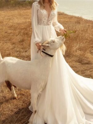 Boho Brautkleid Sommerpoesie