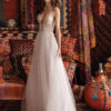 Boho Brautkleid Blatt im Wind