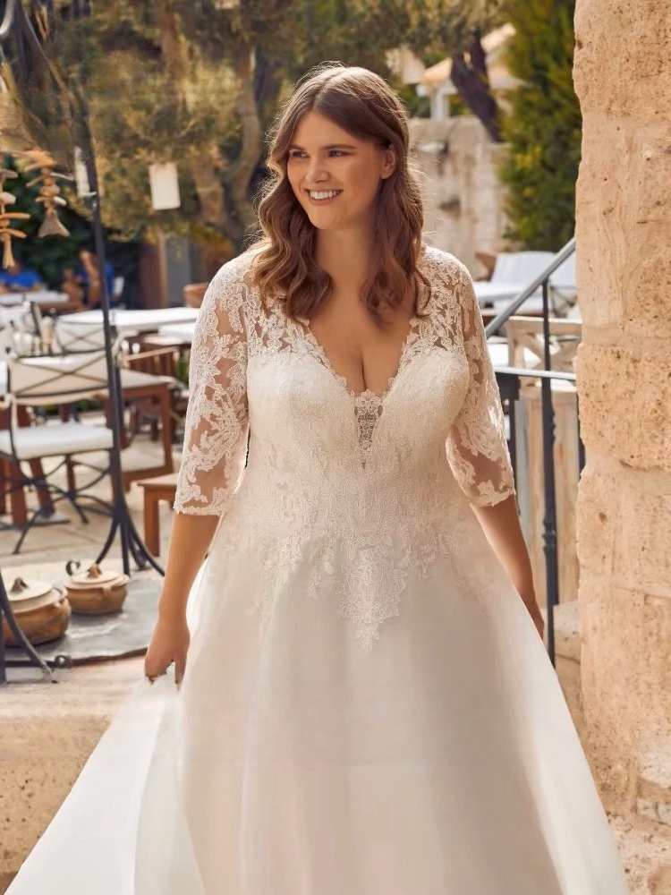 Classic Wedding Dresses Plus Size V-Neck 3/4 Sleeves Bride Gowns Appliques Sweep Train A-Line Organza Vestido De Noiva Ballgown 2 Classic Wedding Dresses Plus Size V-Neck 3/4 Sleeves Bride Gowns Appliques Sweep Train A-Line Organza Vestido De Noiva Ballgown – Bild 2