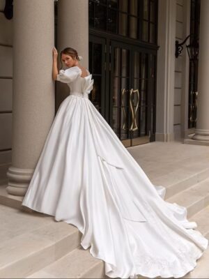 SoDigne 2023 Modern Boho Wedding Dresses Satin Short Sleeves Bow Square Collar Appliques Bride Dress Customized Wedding Gowns 4 S0af26f0b23054c5baadf037c8fb696bfy Cropped