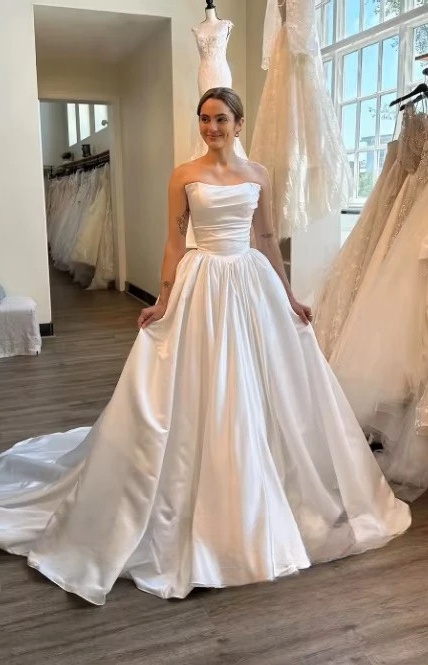 SoDigne A-line Satin Simple Wedding Dresses Strapless Sleeveless Bridal Dress Long Wedding Gown Robe De Mairee Customized 1 SoDigne A-line Satin Simple Wedding Dresses Strapless Sleeveless Bridal Dress Long Wedding Gown Robe De Mairee Customized