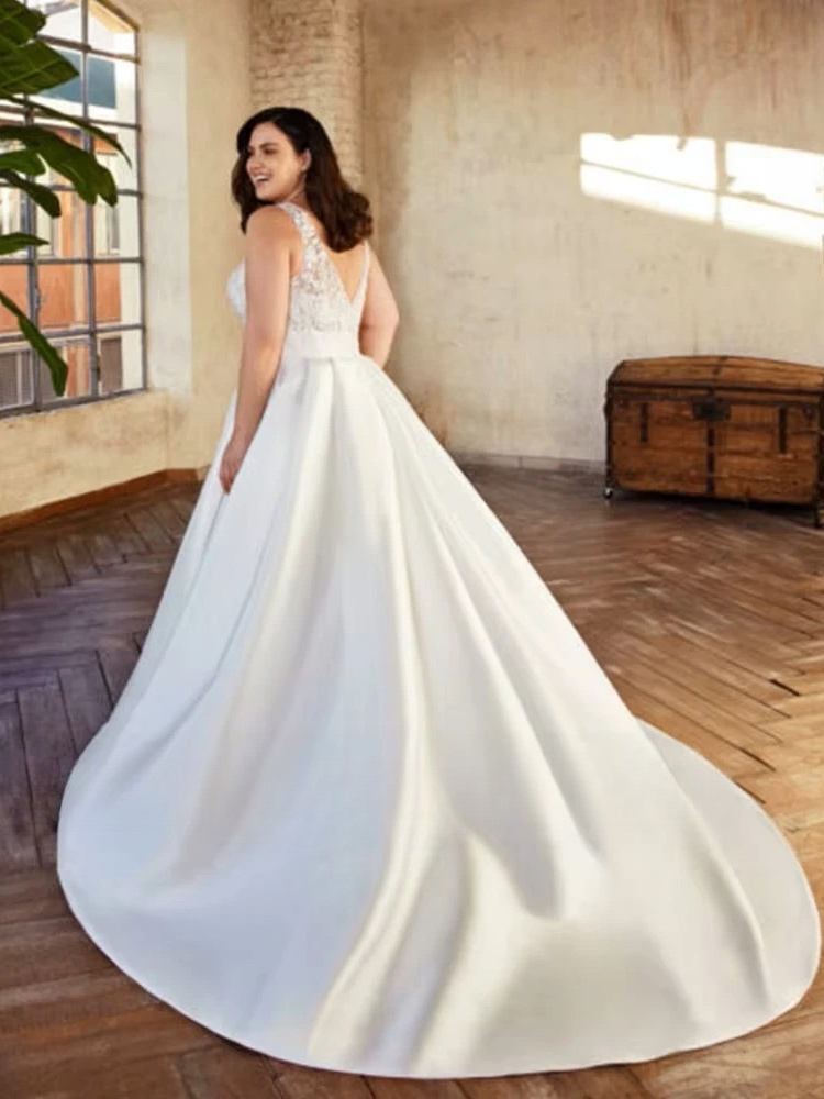 Classic Satin A-Line Wedding Dresses Plus Size V-Neck Sleeveless Bride Gowns Women 2023 Empire Sweep Train Vestido De Noiva 2 Classic Satin A-Line Wedding Dresses Plus Size V-Neck Sleeveless Bride Gowns Women 2023 Empire Sweep Train Vestido De Noiva – Bild 2