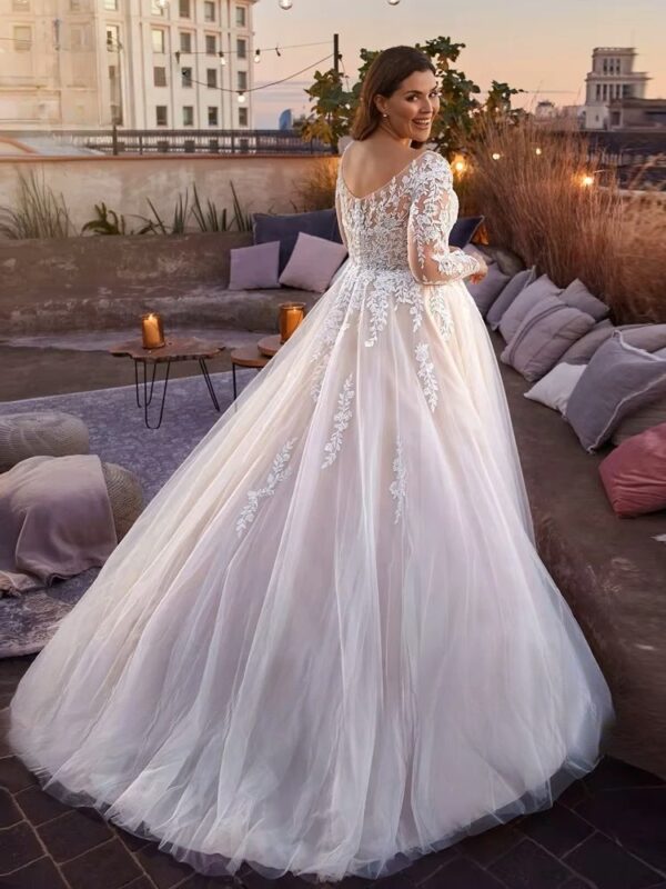 Customized V-Neck Wedding Dresses Plus Size Long Sleeves Lace Tulle Bridal Gowns Appliques Sweep Train A-Line Vestidos De Novia – Bild 2