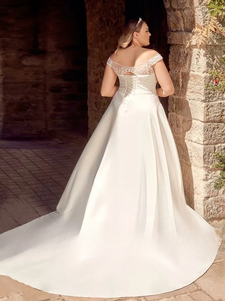 Classic Off the Shoulder Wedding Dresses Plus Size A-Line Bride Gowns Back Lace-up Appliques Sweep Train Satin Robe De Mariee 2 Classic Off the Shoulder Wedding Dresses Plus Size A-Line Bride Gowns Back Lace-up Appliques Sweep Train Satin Robe De Mariee – Bild 2