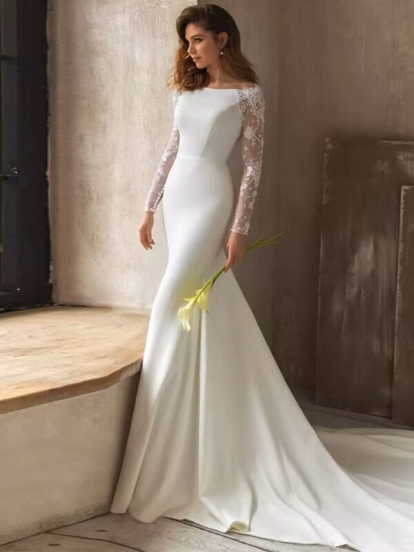 Gorgeous Lace Mermaid Wedding Dress Long Sleeve Modest Arabic Simple Bridal Gown Long Train Bride Dress Robe De Novia Customized