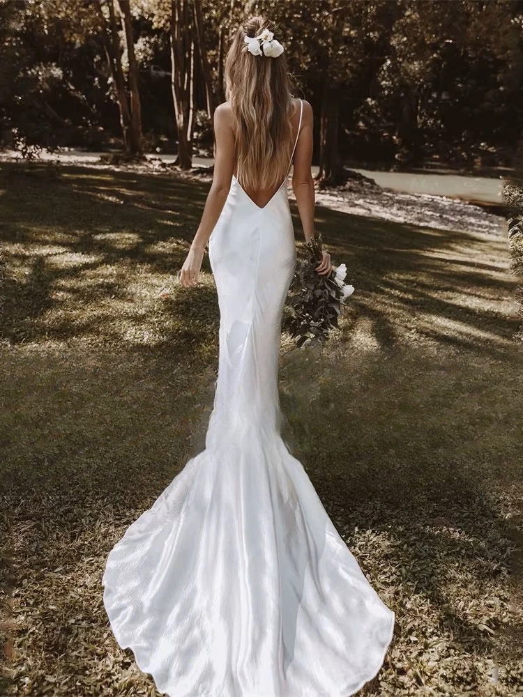 Modern V-Neck Wedding Dress 2025 Mermaid Spaghetti Straps Open Back Simple Sleeveless Bridal Gown Vestido De Noiva Customized 3 Modern V-Neck Wedding Dress 2025 Mermaid Spaghetti Straps Open Back Simple Sleeveless Bridal Gown Vestido De Noiva Customized – Bild 3