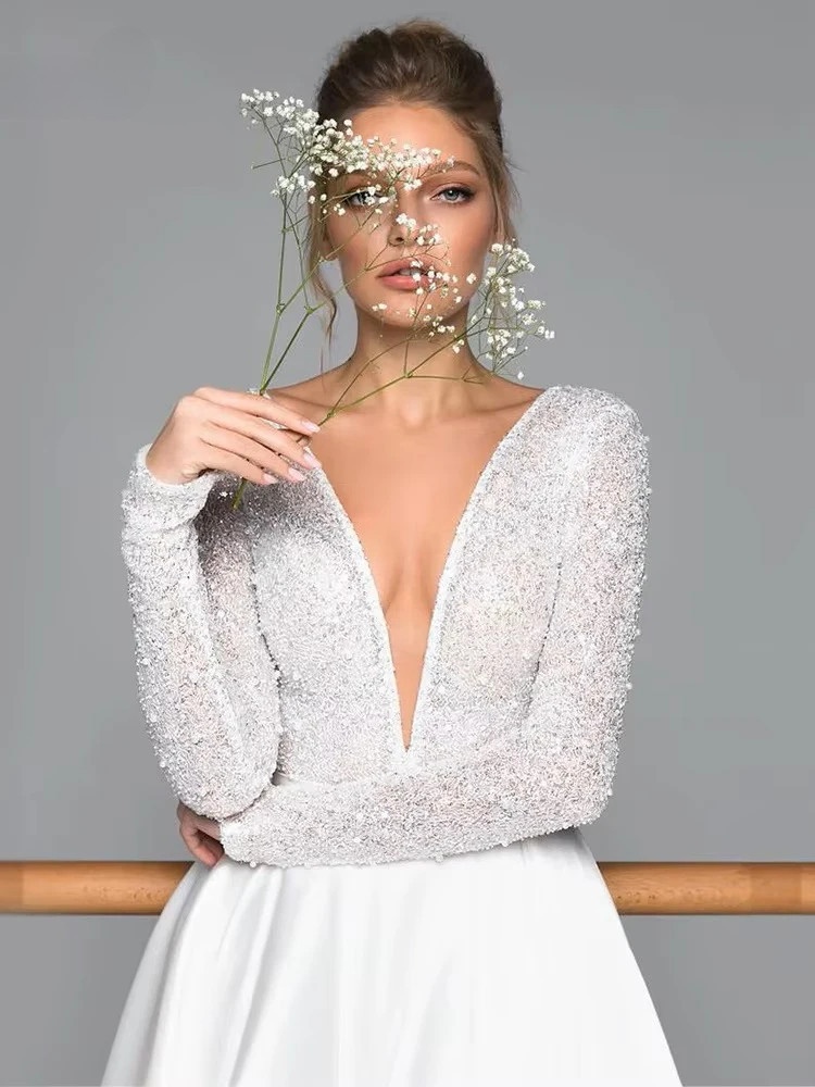 Luxury Long Sleeve Satin Wedding Dress Deep V-Neck Side Split Bridal Gown Vestido De Novia Train Vestidos De Novia Customized 3 Luxury Long Sleeve Satin Wedding Dress Deep V-Neck Side Split Bridal Gown Vestido De Novia Train Vestidos De Novia Customized – Bild 3
