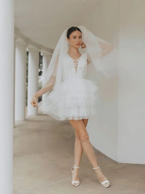 SoDigne Short Tulle Wedding Dresses V-neck Sleeveless Appliques Tiered Bridal Dress 2025 Mini A-line Customized Bride Gown – Bild 3