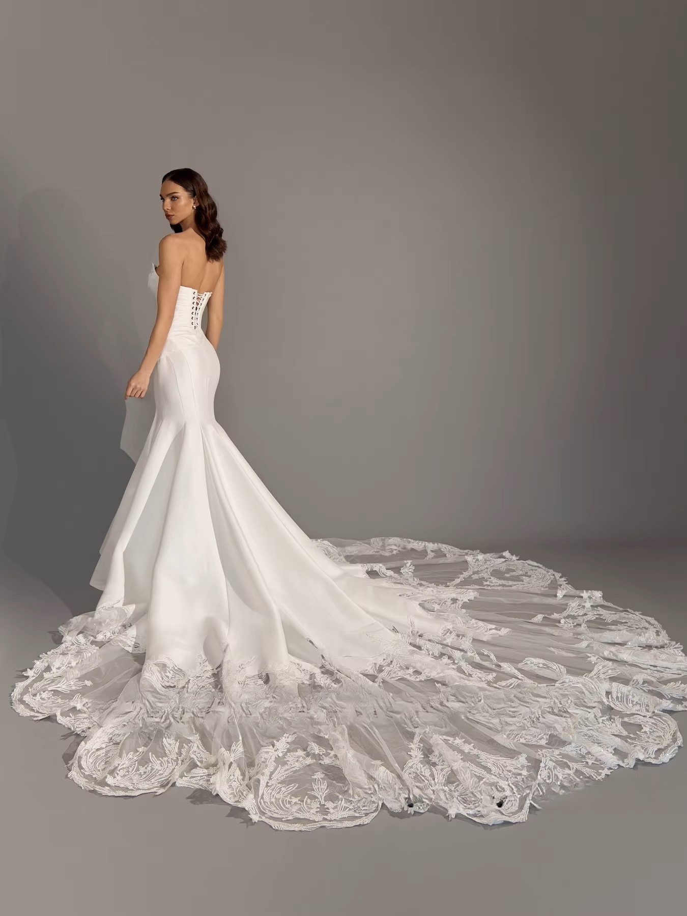 SoDigne Mermaid Satin Appliques Wedding Dresses Sweetheart Sleeveless Bridal Dress Long Wedding Gown Robe De Mairee Customized 2 SoDigne Mermaid Satin Appliques Wedding Dresses Sweetheart Sleeveless Bridal Dress Long Wedding Gown Robe De Mairee Customized – Bild 2