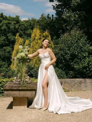 SoDigne A-line Satin Wedding Dresses Sweetheart Sleeveless Ruched Bridal Dress Split Wedding Gown Robe De Mairee ﻿Customized